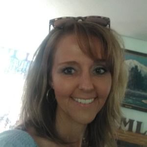 Meet your Posher, Suzanne